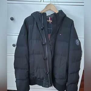 Men’s winter jacket Tommy  Hilfiger size M color Black